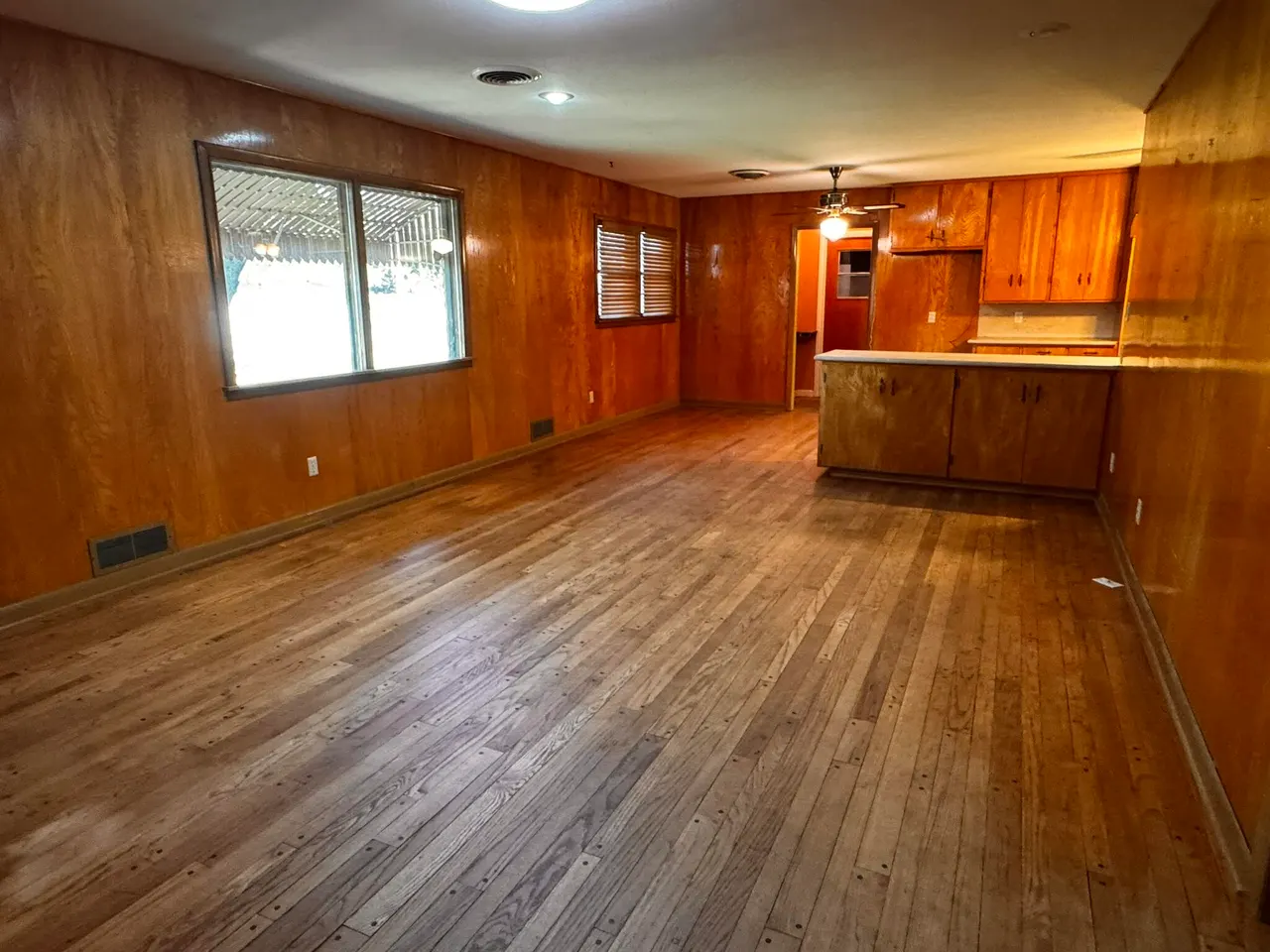 Photo 8 — 701 Zephyr, Plainview, TX 79072