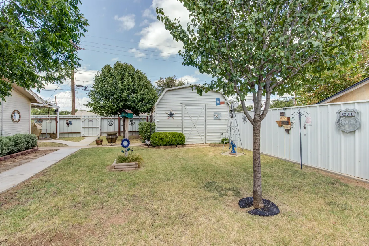 Photo 26 — 1241 W 13th Street, Littlefield, TX 79339