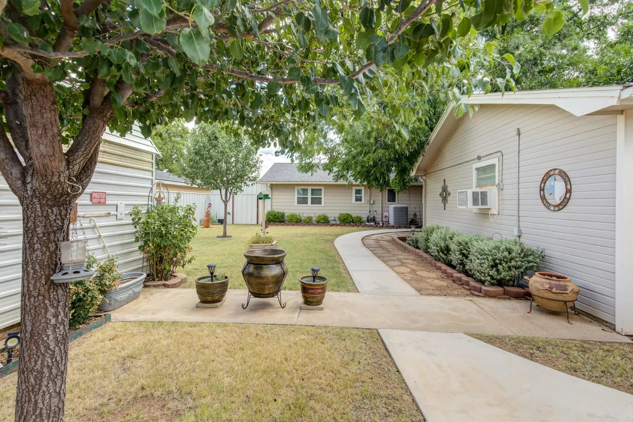 Photo 30 — 1241 W 13th Street, Littlefield, TX 79339