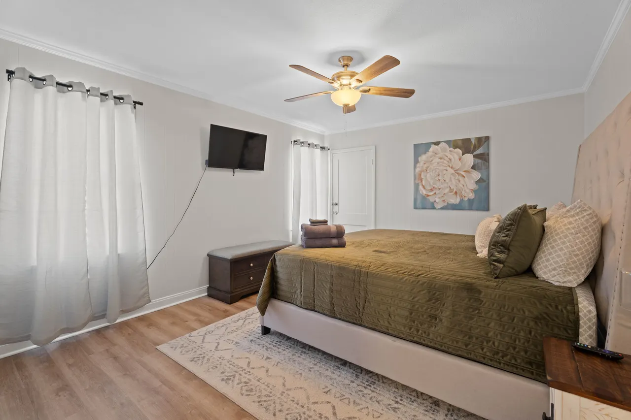 Photo 11 — 2701 27th Street, Lubbock, TX 79410