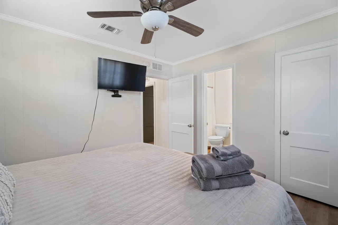 Photo 16 — 2701 27th Street, Lubbock, TX 79410