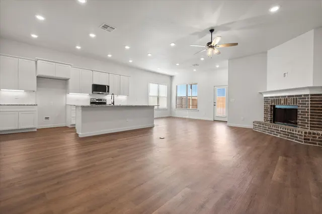 Photo 3 — 10702 Beaufort Avenue, Lubbock, TX 79424