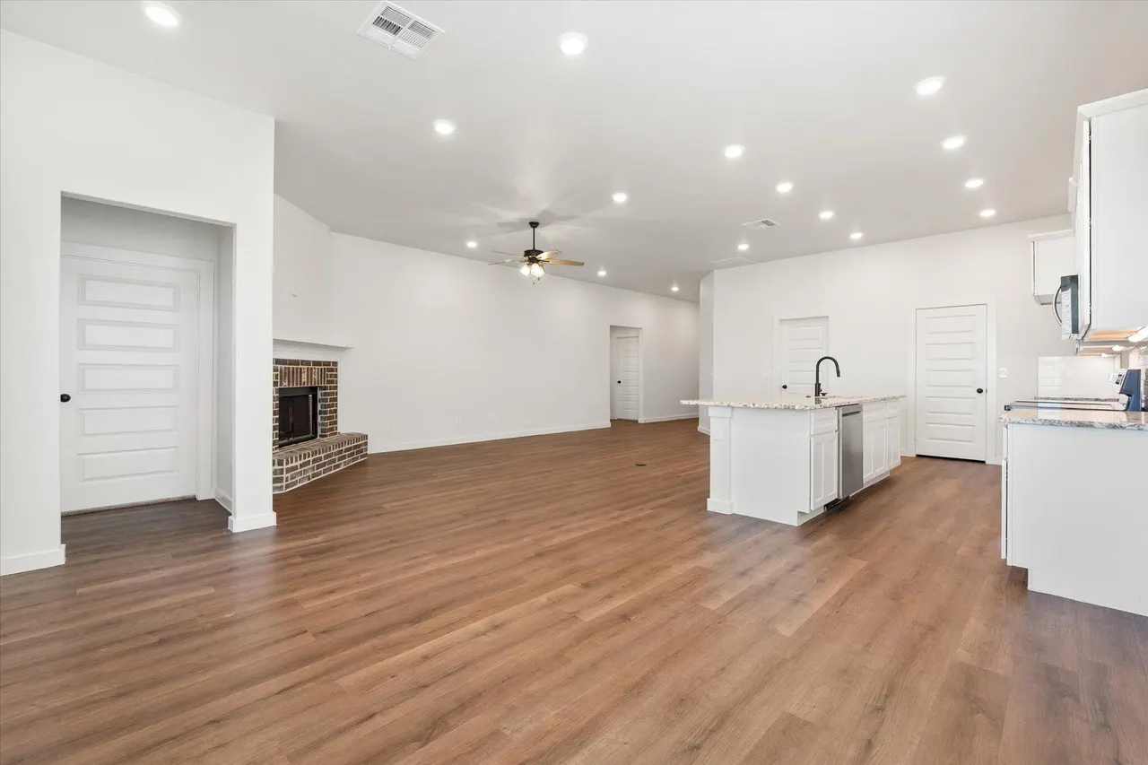 Photo 13 — 10702 Beaufort Avenue, Lubbock, TX 79424