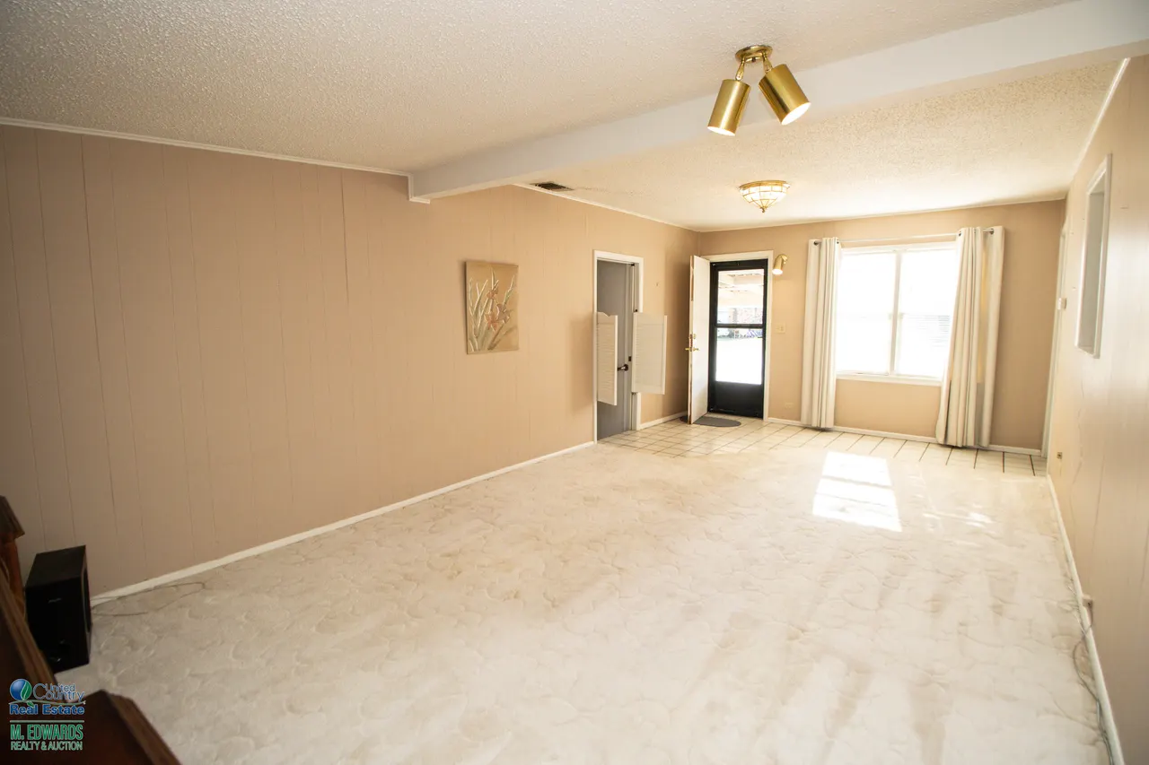 Photo 6 — 500 E Hay Street, Sudan, TX 79371