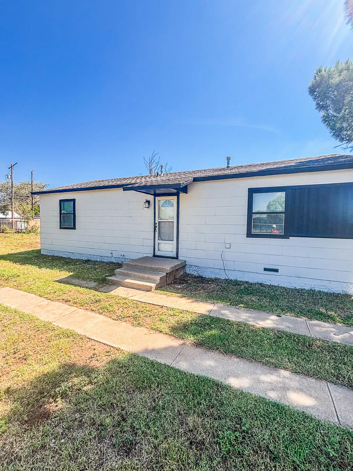 Photo 2 — 505 E 37th Street, Lubbock, TX 79404