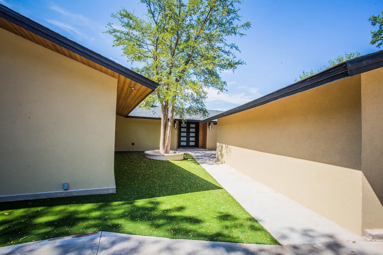 Photo 3 — 25 E Lakeshore Drive, Ransom Canyon, TX 79366