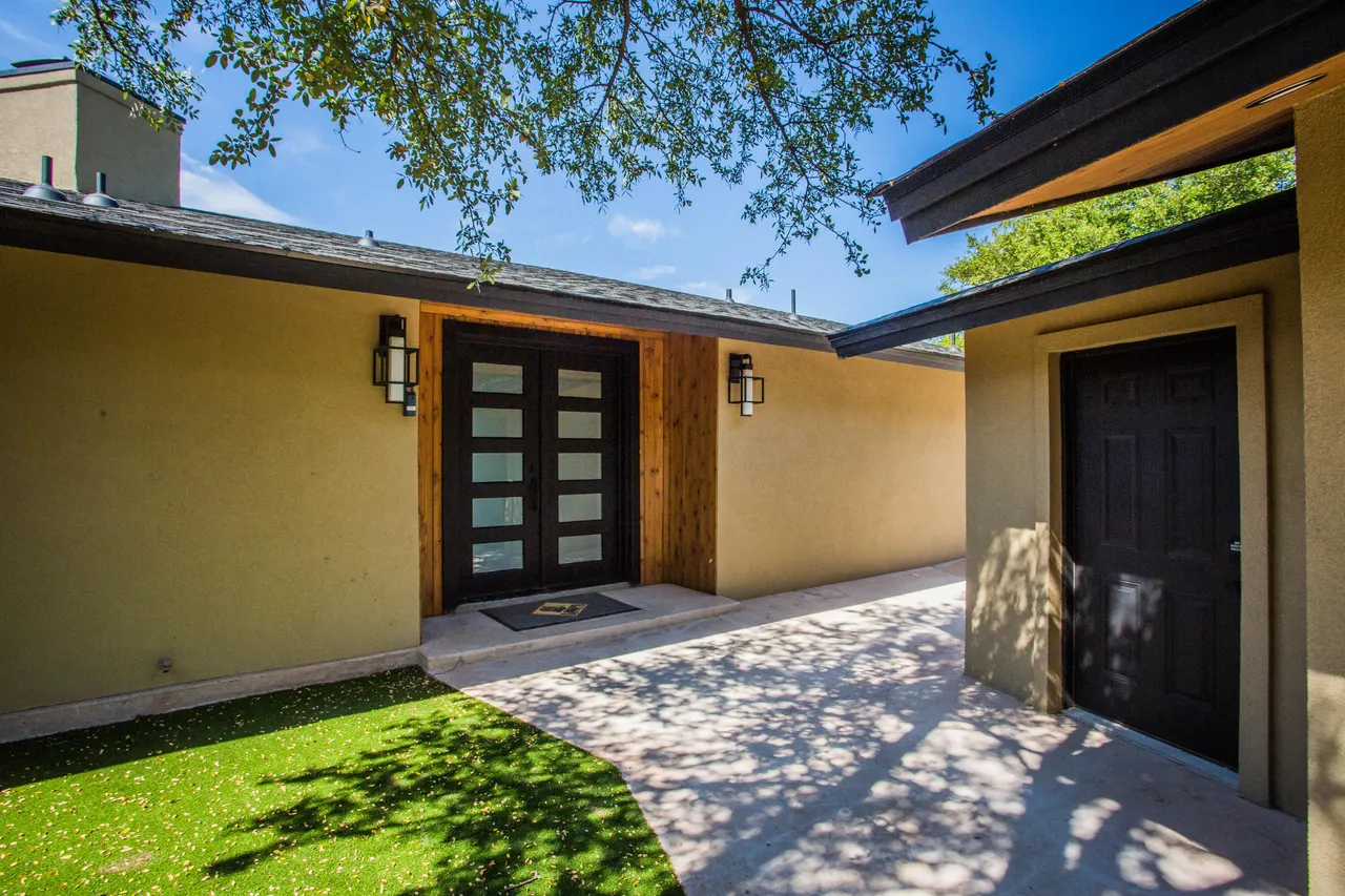 Photo 4 — 25 E Lakeshore Drive, Ransom Canyon, TX 79366
