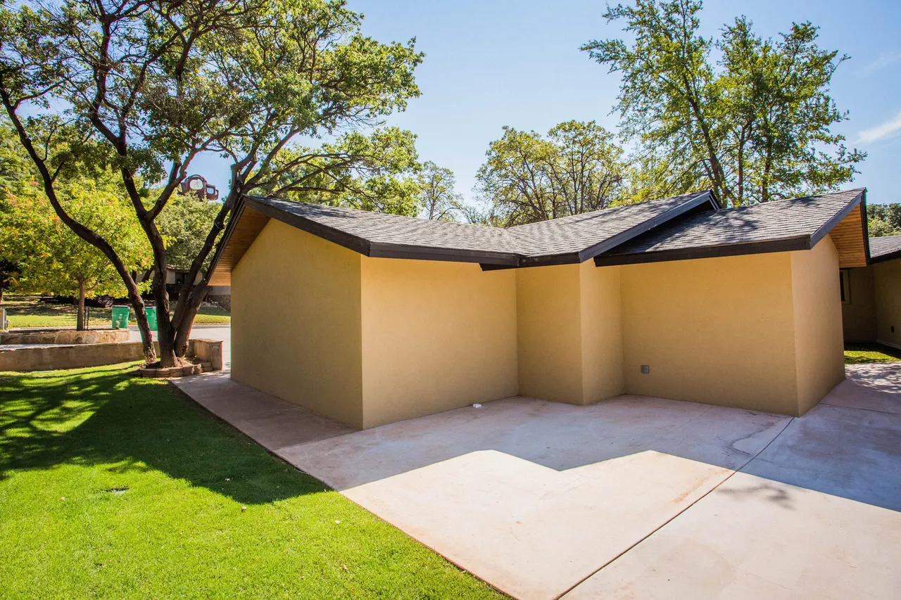 Photo 5 — 25 E Lakeshore Drive, Ransom Canyon, TX 79366
