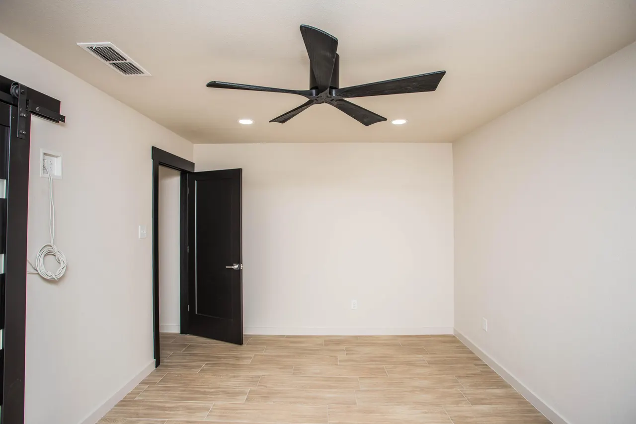Photo 18 — 25 E Lakeshore Drive, Ransom Canyon, TX 79366