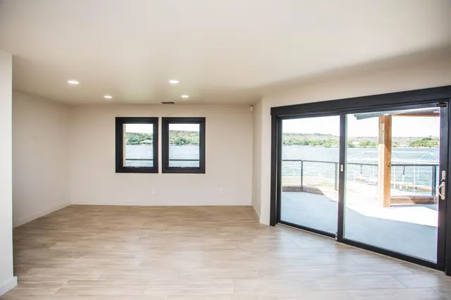 Photo 7 — 25 E Lakeshore Drive, Ransom Canyon, TX 79366