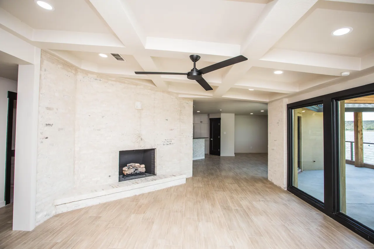 Photo 8 — 25 E Lakeshore Drive, Ransom Canyon, TX 79366
