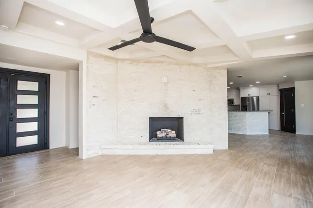 Photo 6 — 25 E Lakeshore Drive, Ransom Canyon, TX 79366
