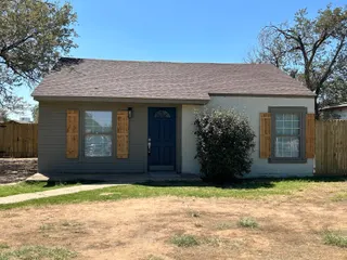 Sold home at 2711 Dartmouth Street