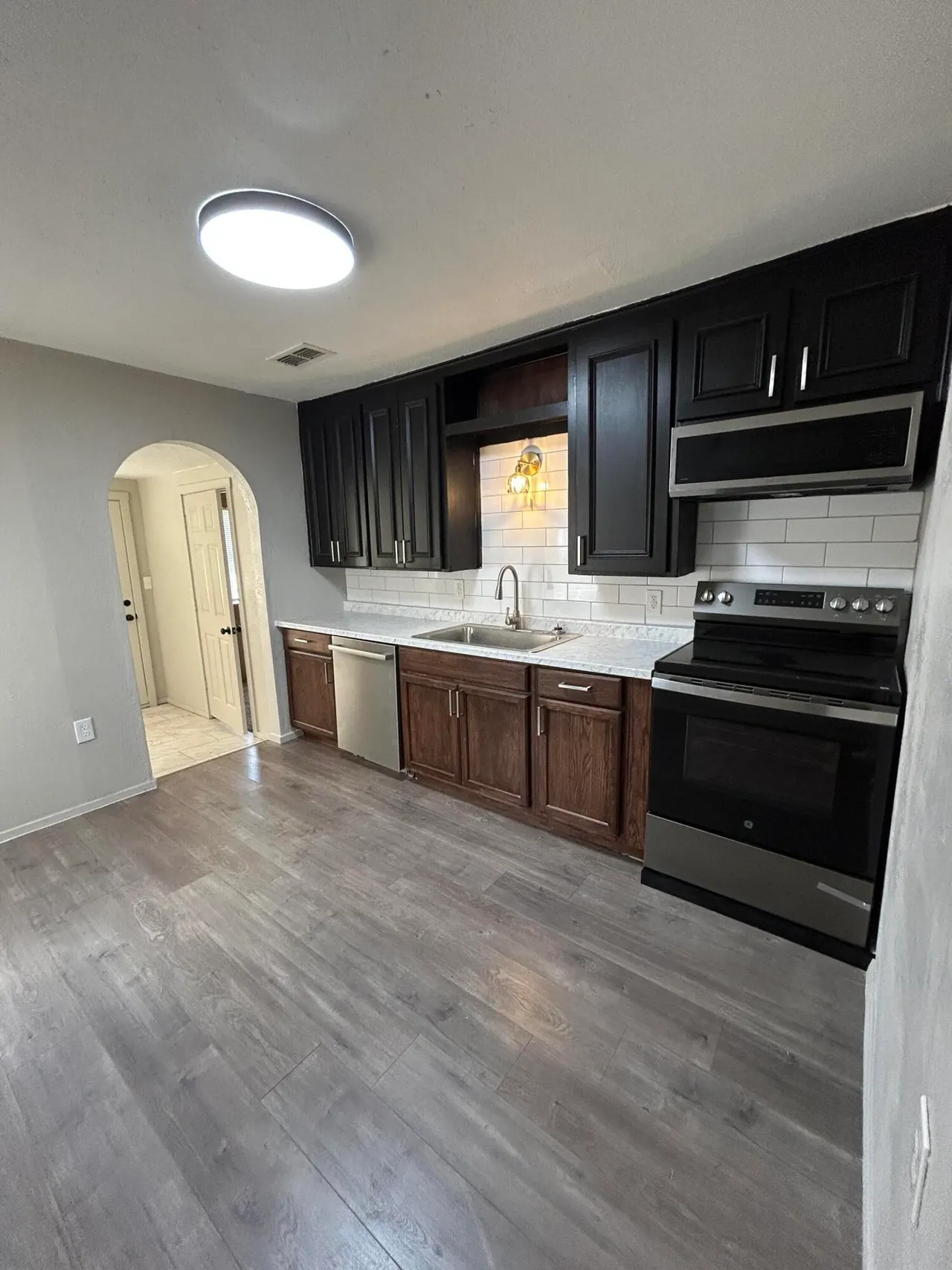 Photo 4 — 2711 Dartmouth Street, Lubbock, TX 79415