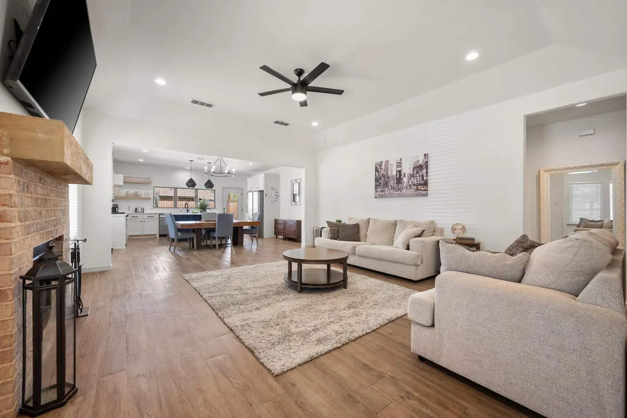 Photo 5 — 101 Gary Avenue, Levelland, TX 79336