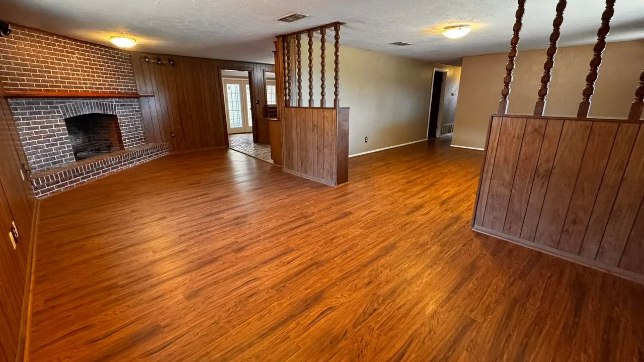 Photo 6 — 1604 Ennis Street, Plainview, TX 79072