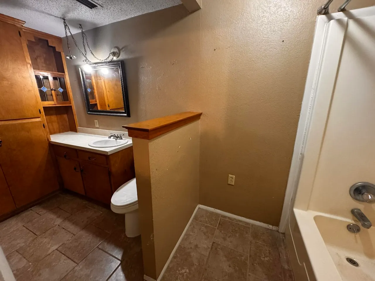 Photo 19 — 1604 Ennis Street, Plainview, TX 79072