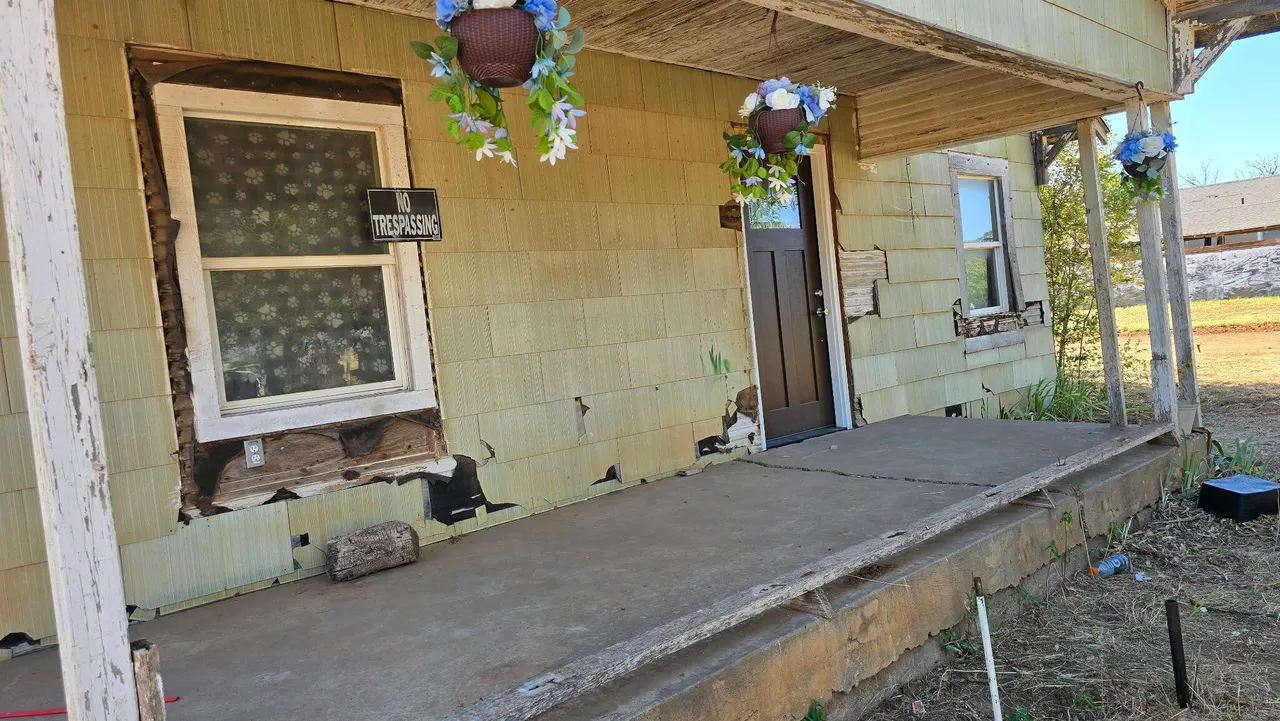 Photo 3 — 404 S Crosby Street, Crosbyton, TX 79322
