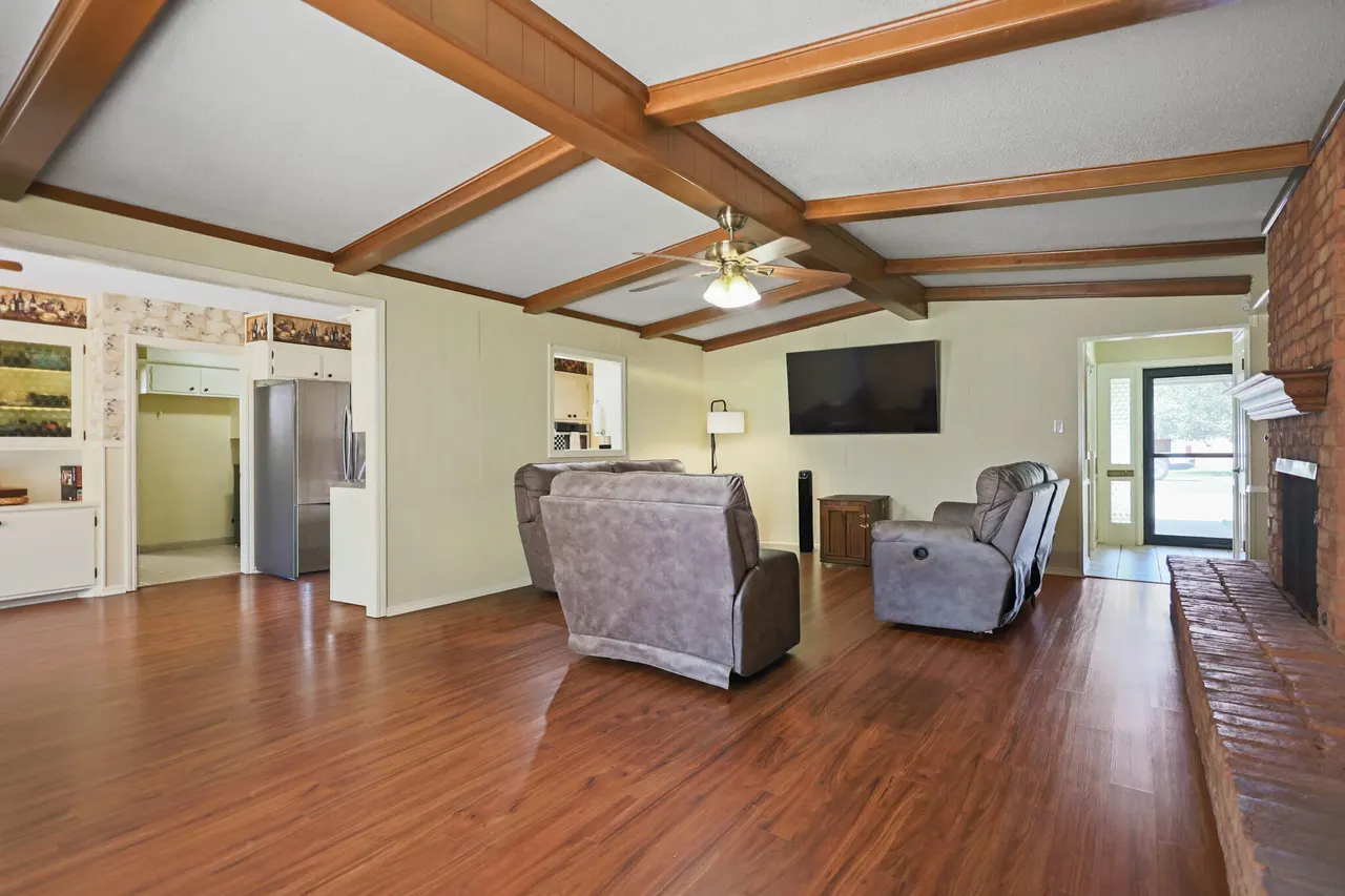 Photo 9 — 1611 55th Street, Lubbock, TX 79412