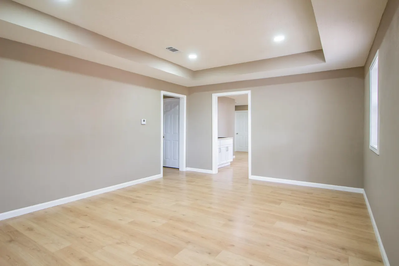 Photo 7 — 128 W Crockett Street, Floydada, TX 79235