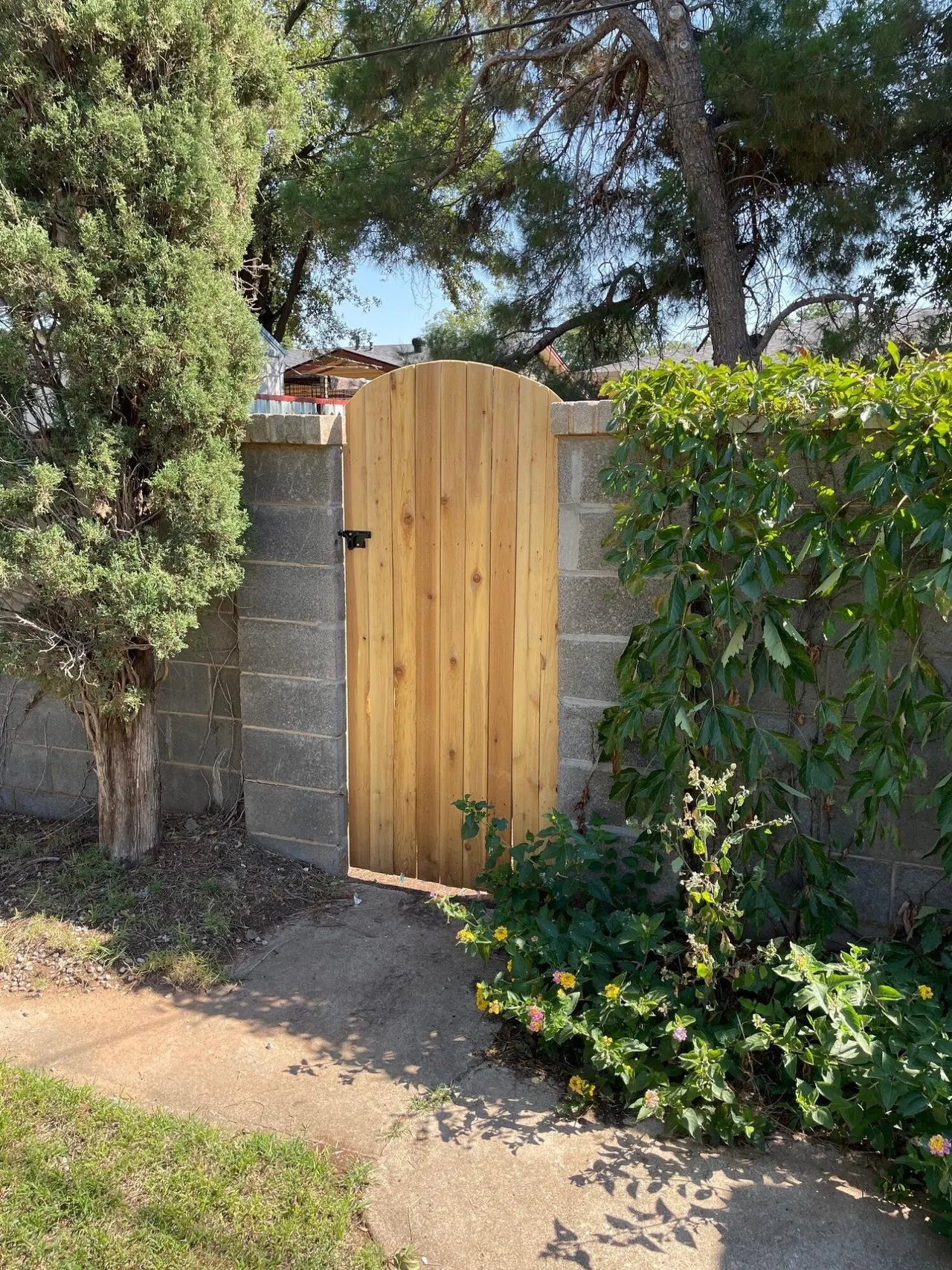 Photo 6 — 2105 65th Street, Lubbock, TX 79412