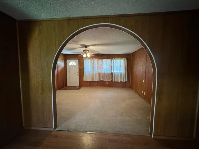 Photo 3 — 955 S 20th Street, Slaton, TX 79364