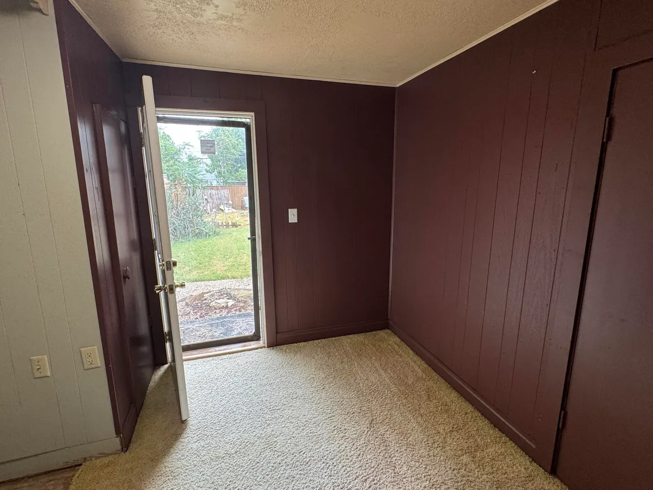 Photo 10 — 108 SE 10th Street, Plainview, TX 79072