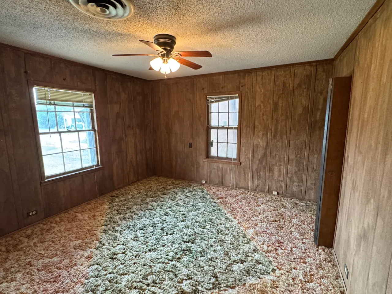 Photo 9 — 108 SE 10th Street, Plainview, TX 79072
