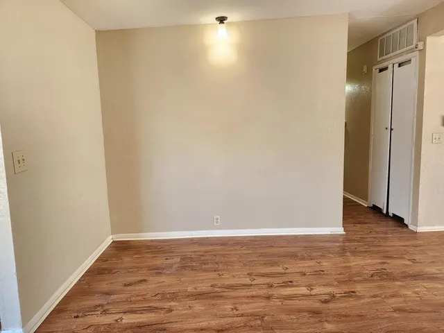 Photo 6 — 2320 48th Street, Lubbock, TX 79412