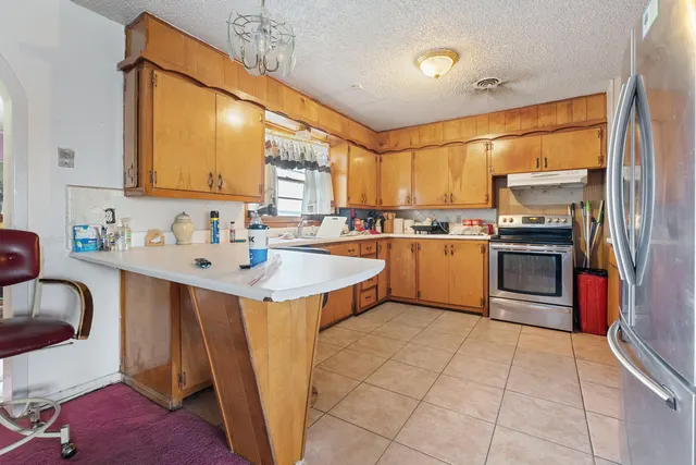 Photo 4 — 1509 E 1st Place, Lubbock, TX 79403