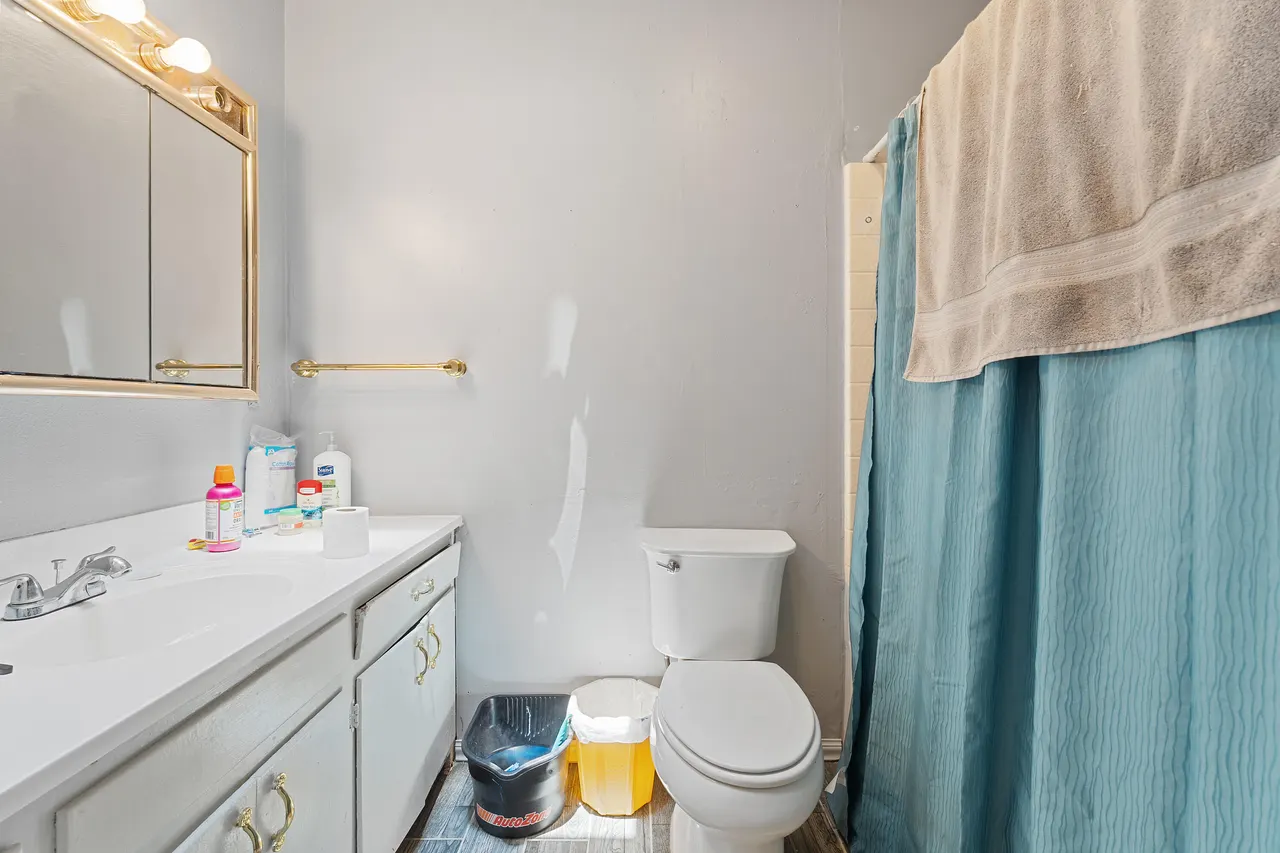 Photo 11 — 1509 E 1st Place, Lubbock, TX 79403