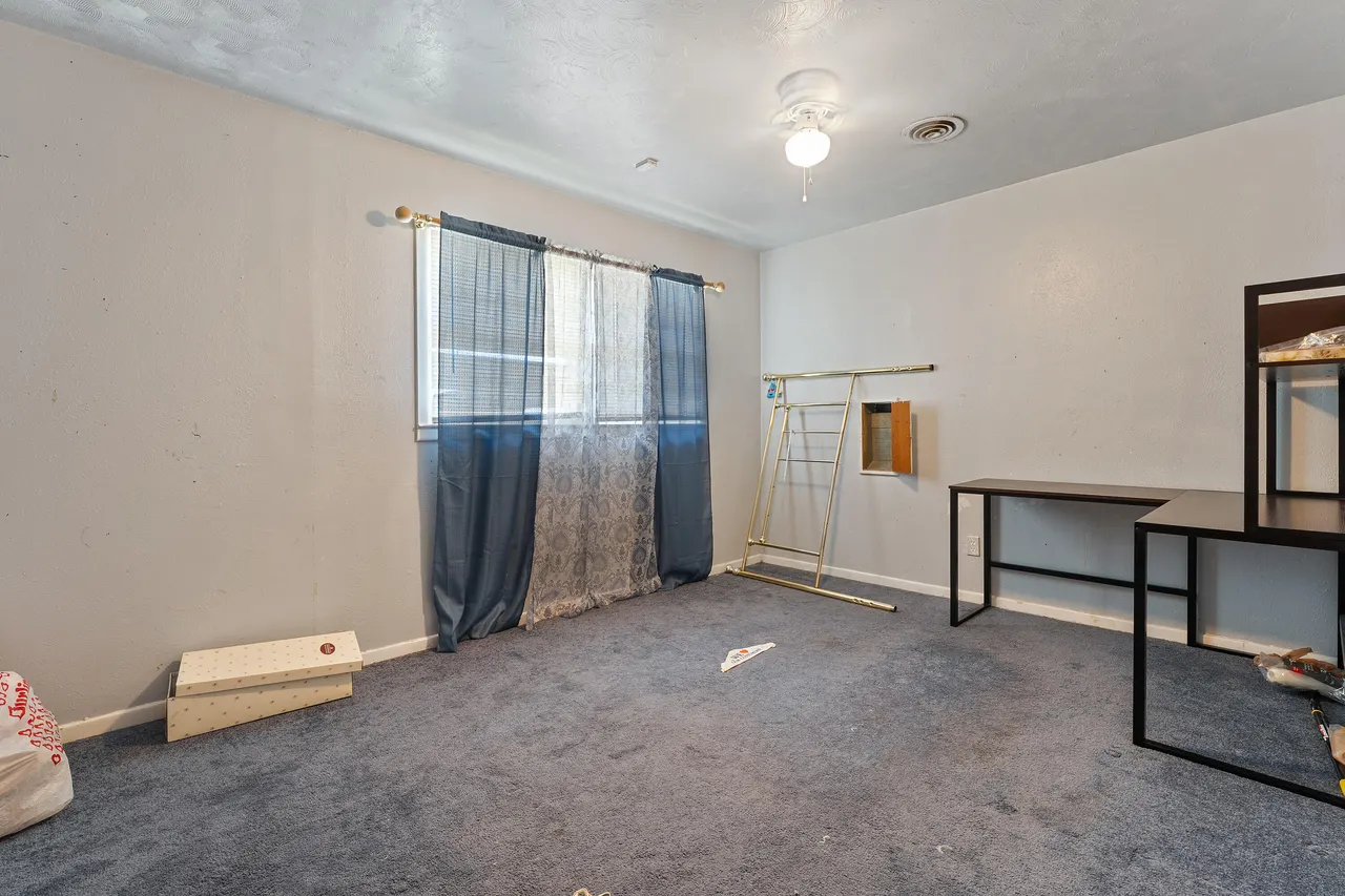 Photo 12 — 1509 E 1st Place, Lubbock, TX 79403