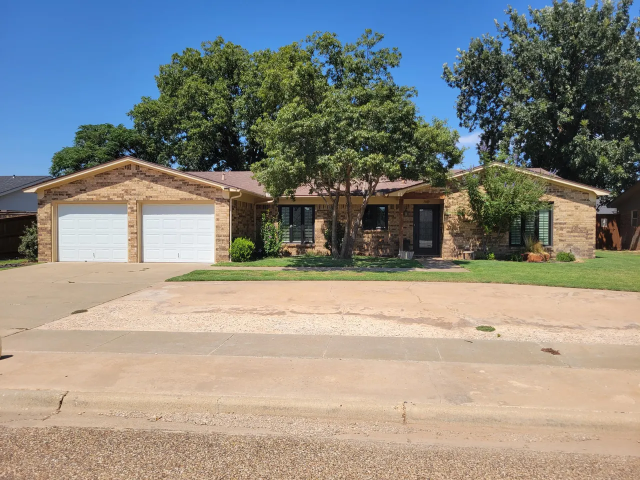 Front exterior — 1109 15th Street, Shallowater, TX 79363