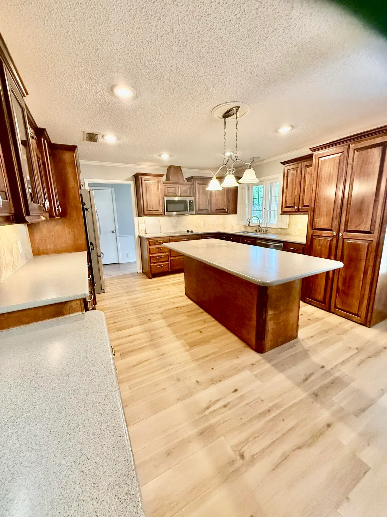 Photo 12 — 1109 15th Street, Shallowater, TX 79363