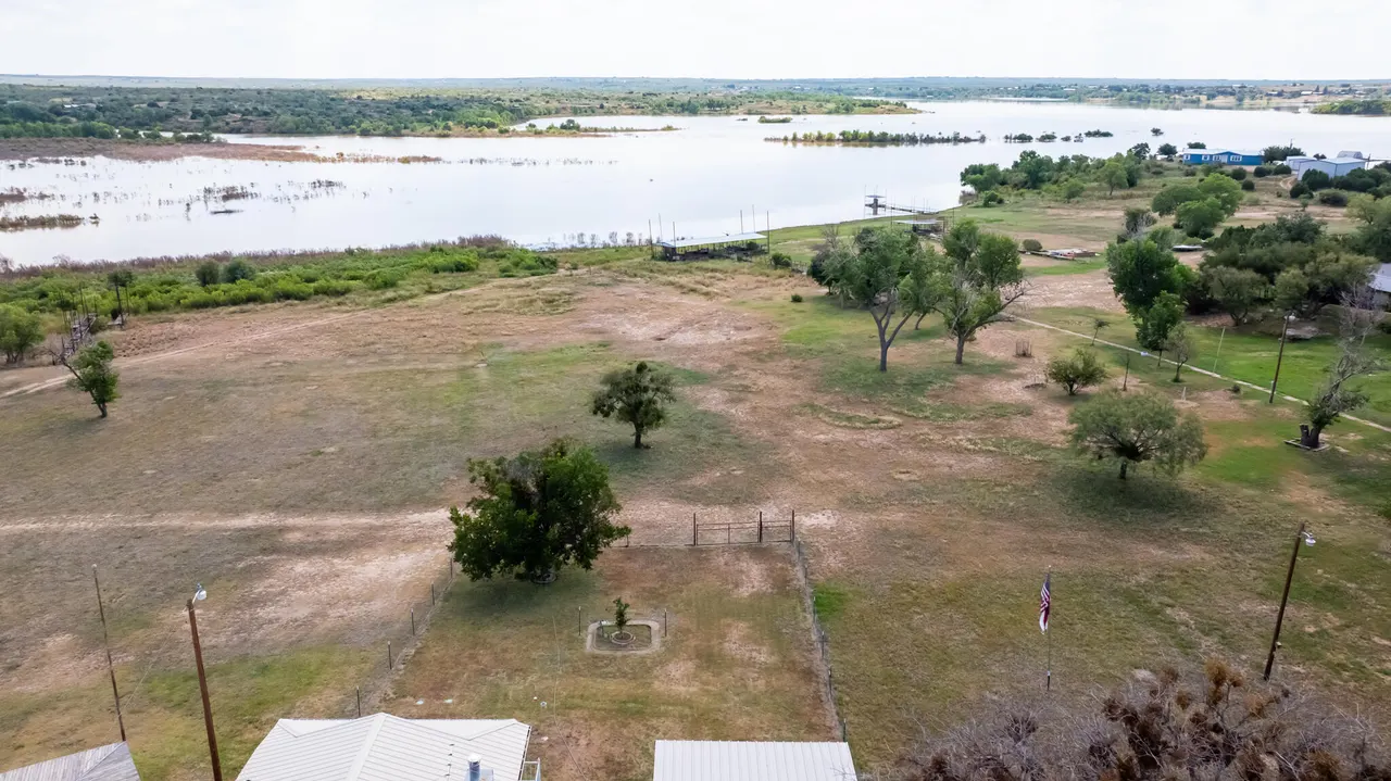 Photo 3 — 254 Llano Estacado Rd, Spur, TX 79370
