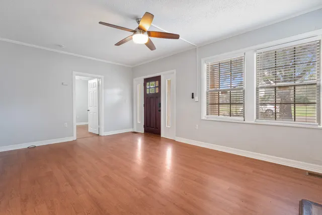 Photo 6 — 2702 23rd Street, Lubbock, TX 79410