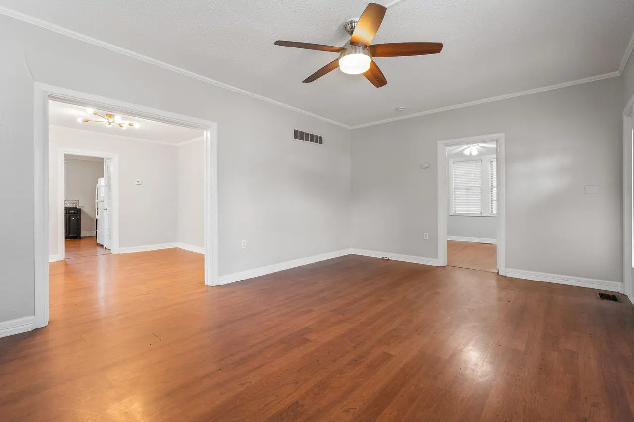 Photo 7 — 2702 23rd Street, Lubbock, TX 79410