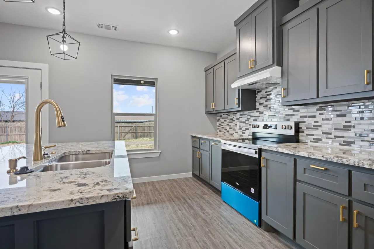 Front exterior — 310 E 16th Street, Wolfforth, TX 79382