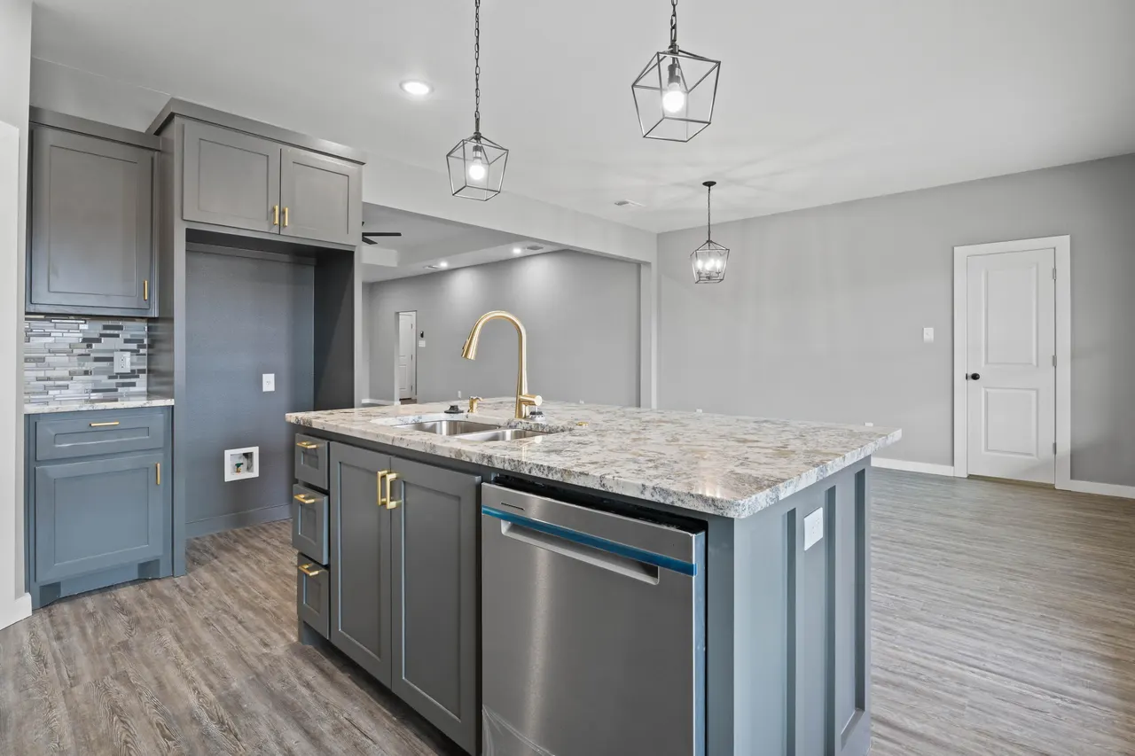 Photo 12 — 310 E 16th Street, Wolfforth, TX 79382
