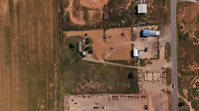 Photo 5 — 3689 S FM 303, Sundown, TX 79372