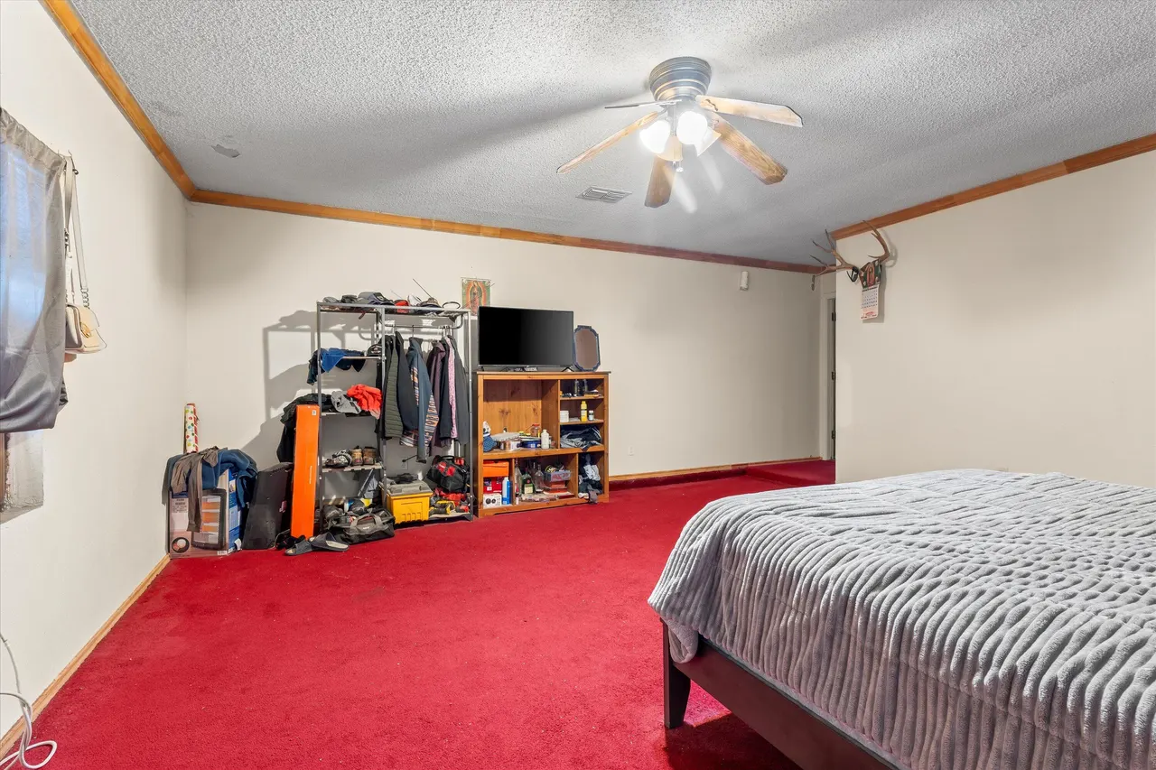 Photo 9 — 7420 Fir Avenue, Lubbock, TX 79404