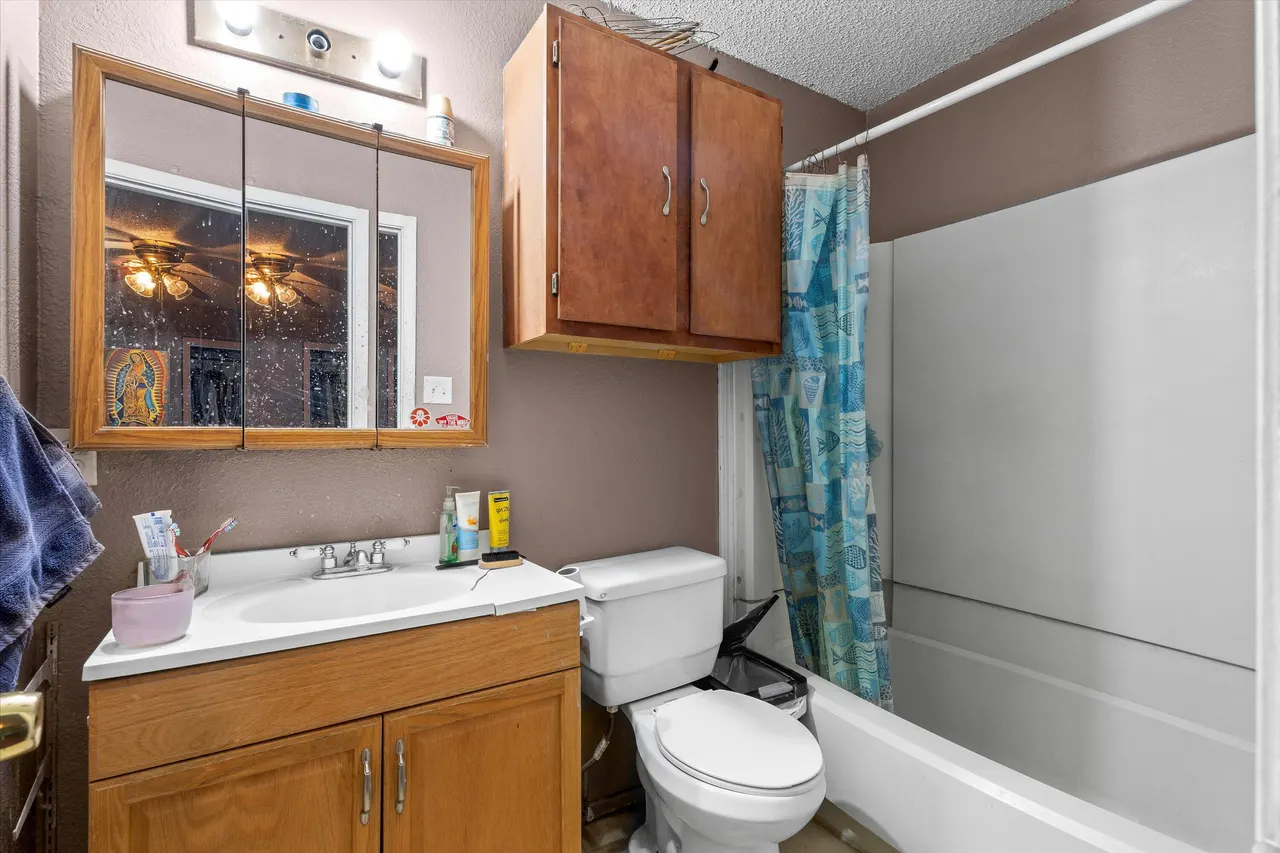 Photo 15 — 7420 Fir Avenue, Lubbock, TX 79404
