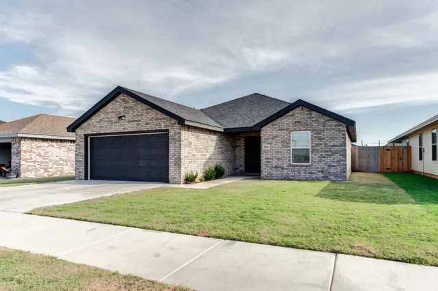 Photo 2 — 1804 E Harvard Street, Lubbock, TX 79403
