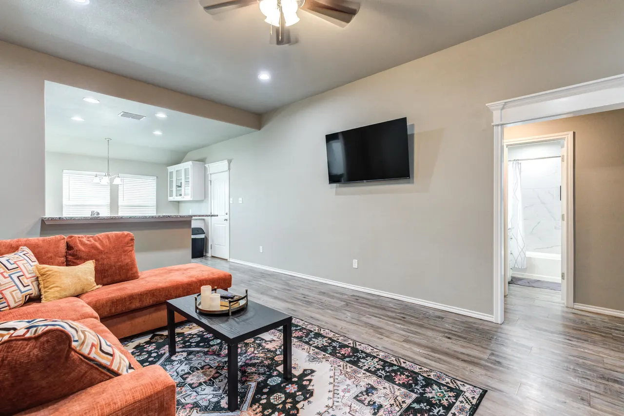 Photo 6 — 1804 E Harvard Street, Lubbock, TX 79403