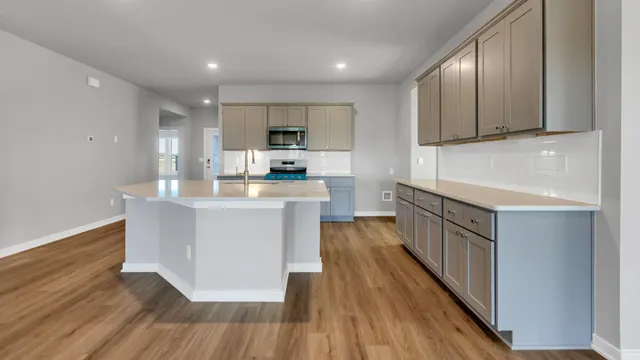 Photo 5 — 219 17th Street, Wolfforth, TX 79382