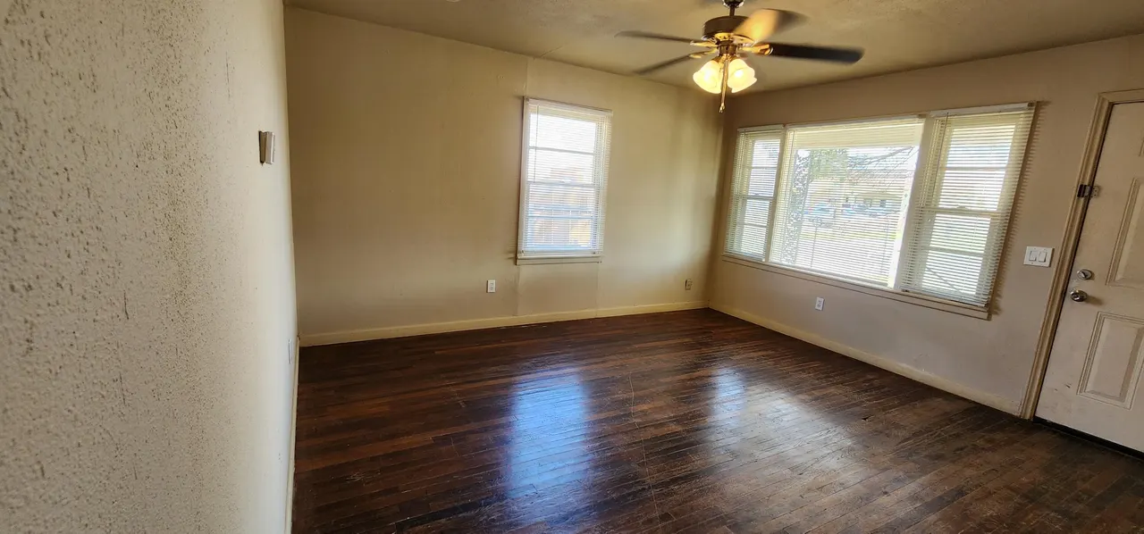 Photo 4 — 2508 Baylor Street, Lubbock, TX 79415