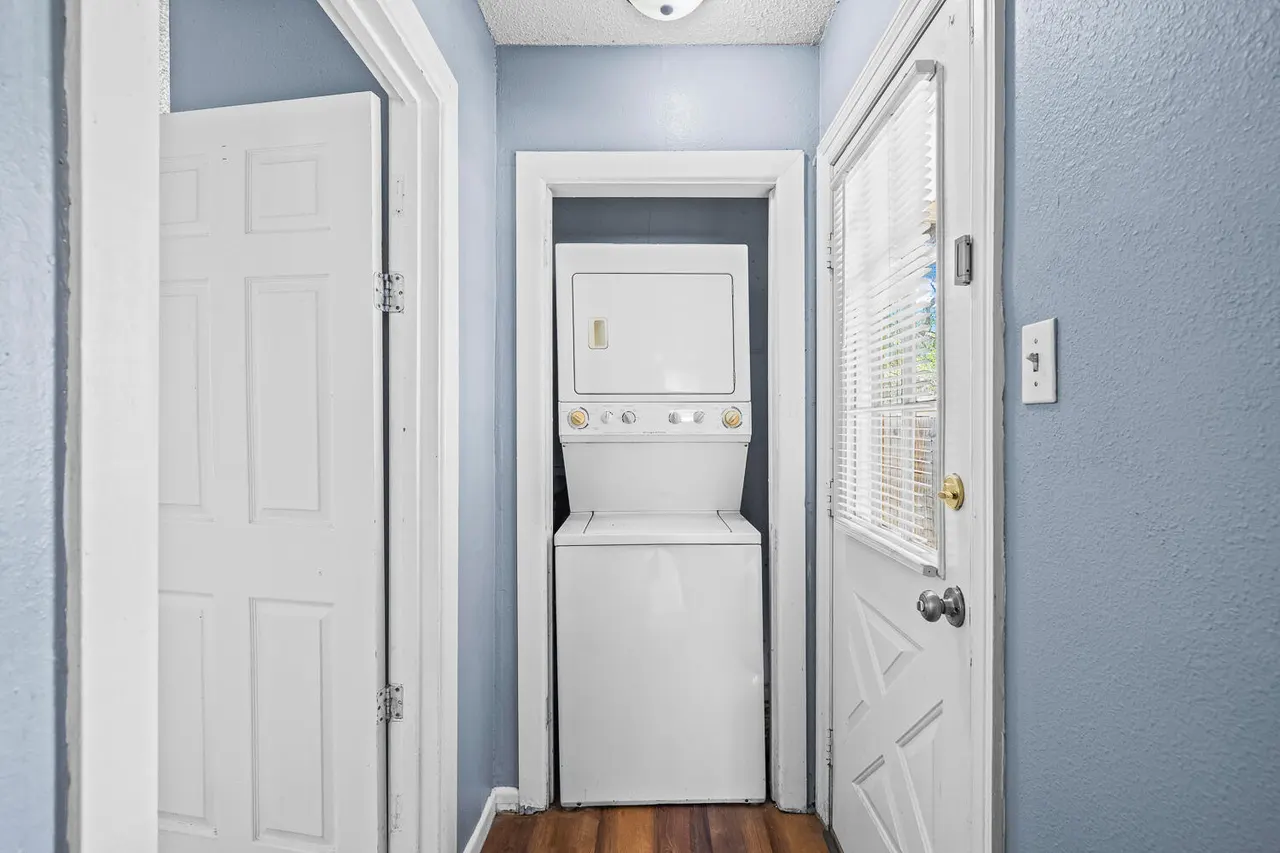 Photo 14 — 1921 27th Street, Lubbock, TX 79411