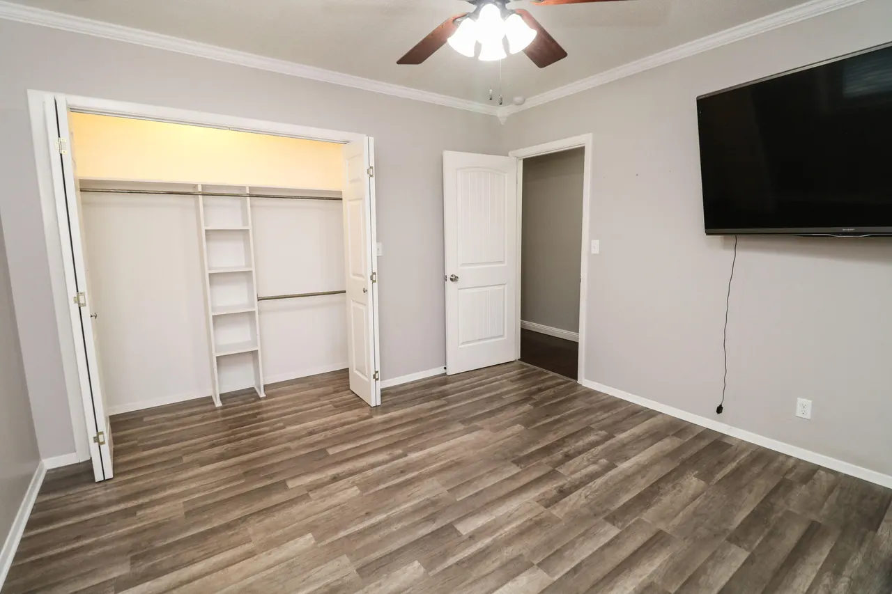 Photo 13 — 800 Crescent Drive, Littlefield, TX 79339