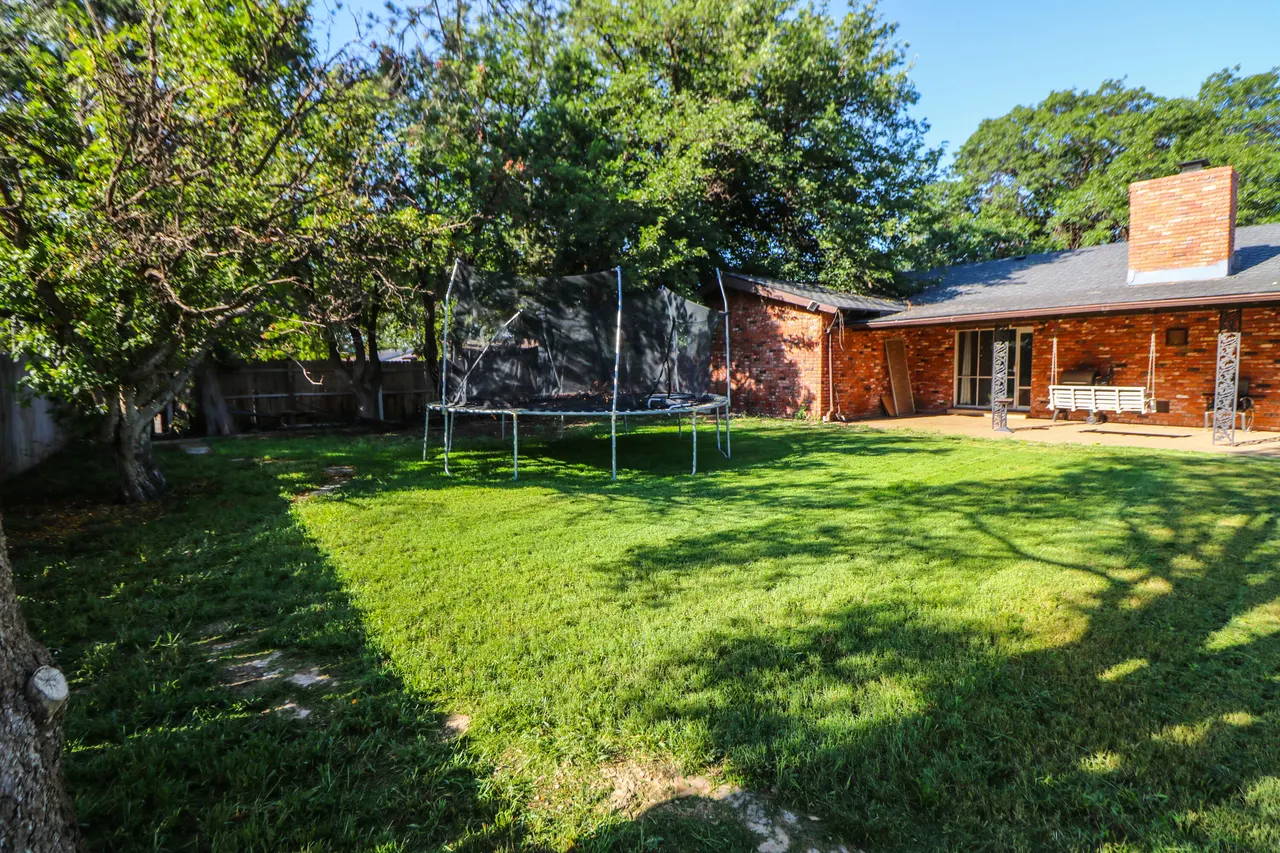 Photo 18 — 800 Crescent Drive, Littlefield, TX 79339