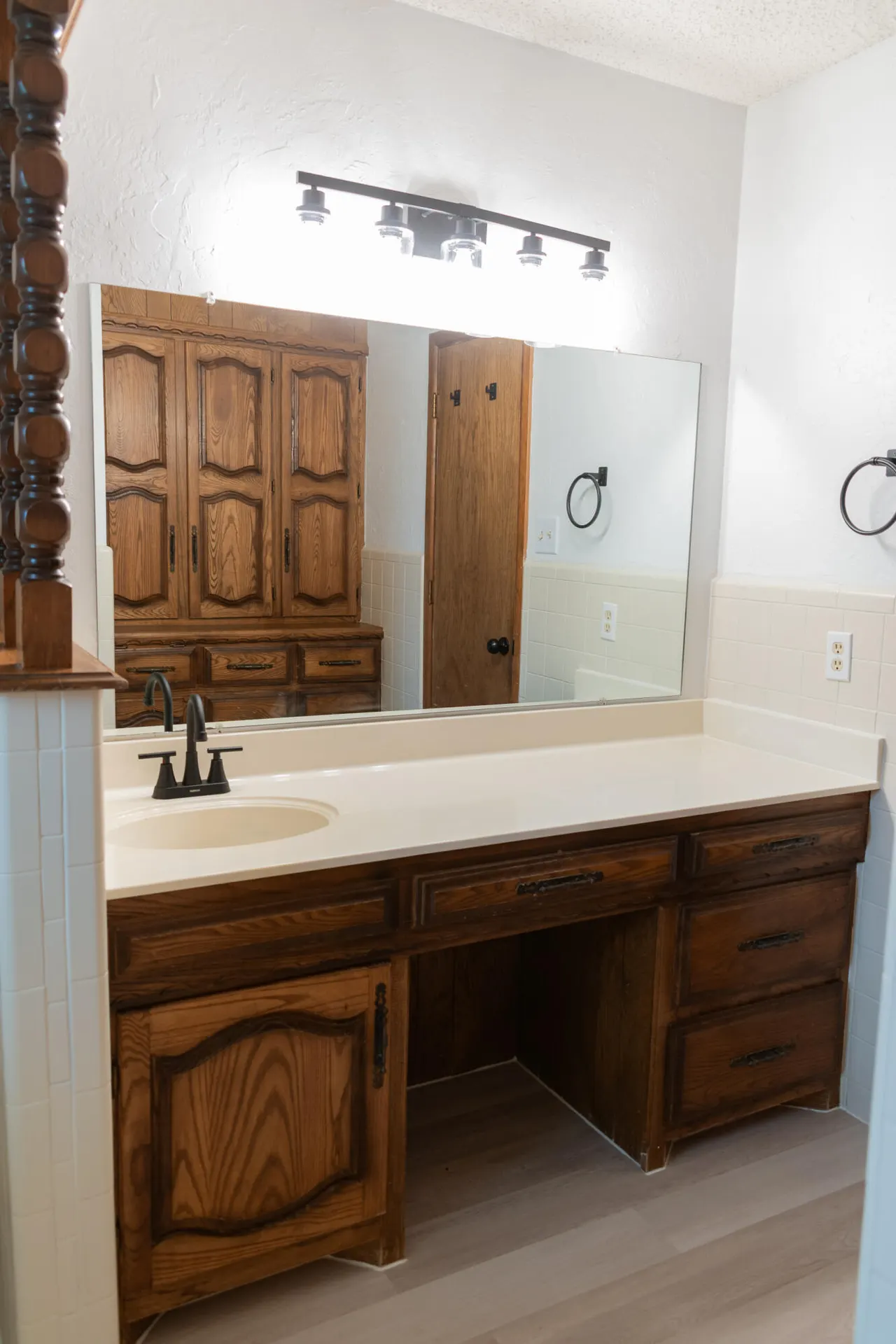 Photo 9 — 109 Dogwood Lane, Levelland, TX 79336